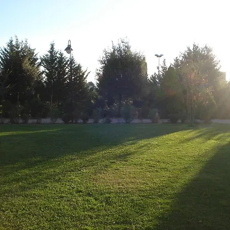 Serristori Aparthotel 3*